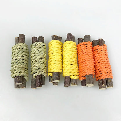 Premium Fuji Apple Wood Chew Sticks for Small Pets – Natural Teeth Grinding Toys for Hamsters, Rabbits & Rodents