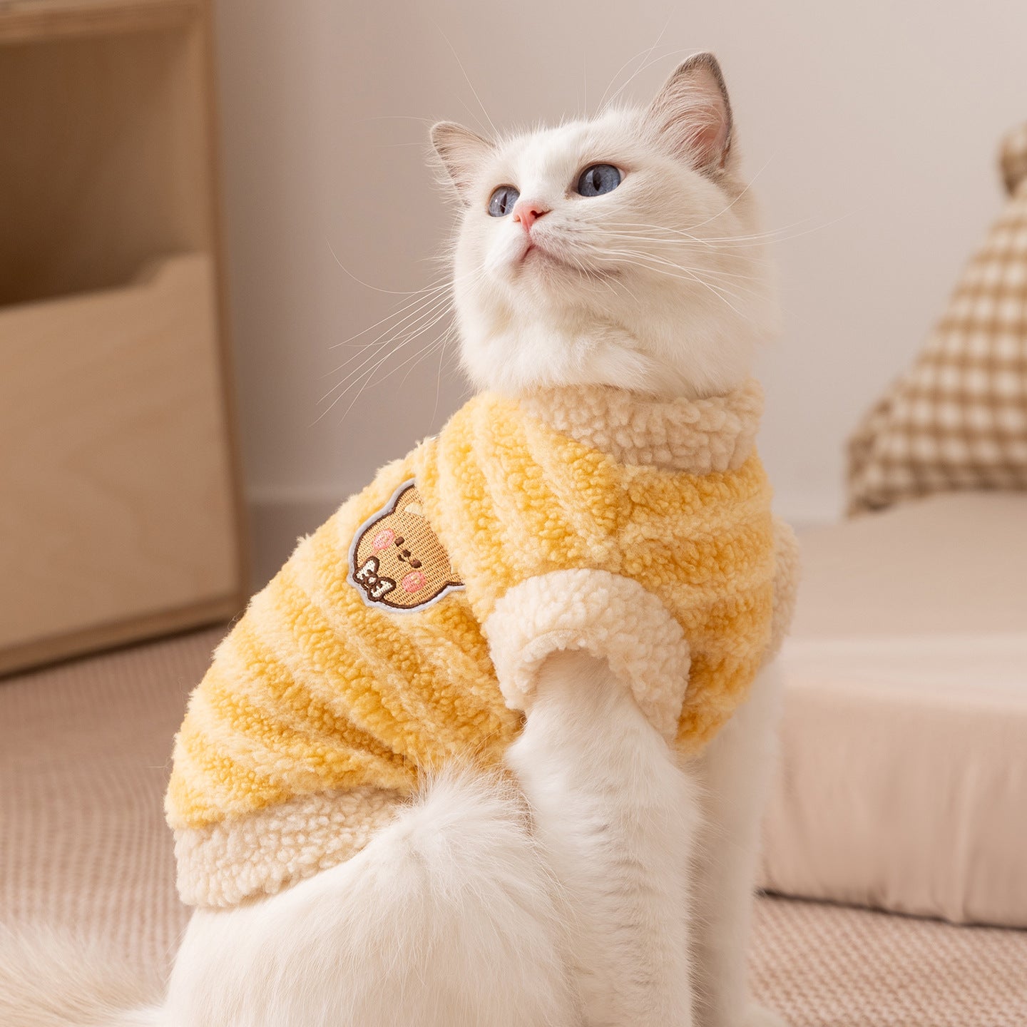 Cozy Fleece Sweater for Cats Soft & Warm Pet Shirt