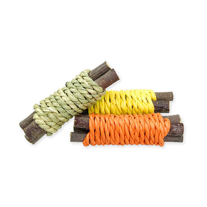 Premium Fuji Apple Wood Chew Sticks for Small Pets – Natural Teeth Grinding Toys for Hamsters, Rabbits & Rodents