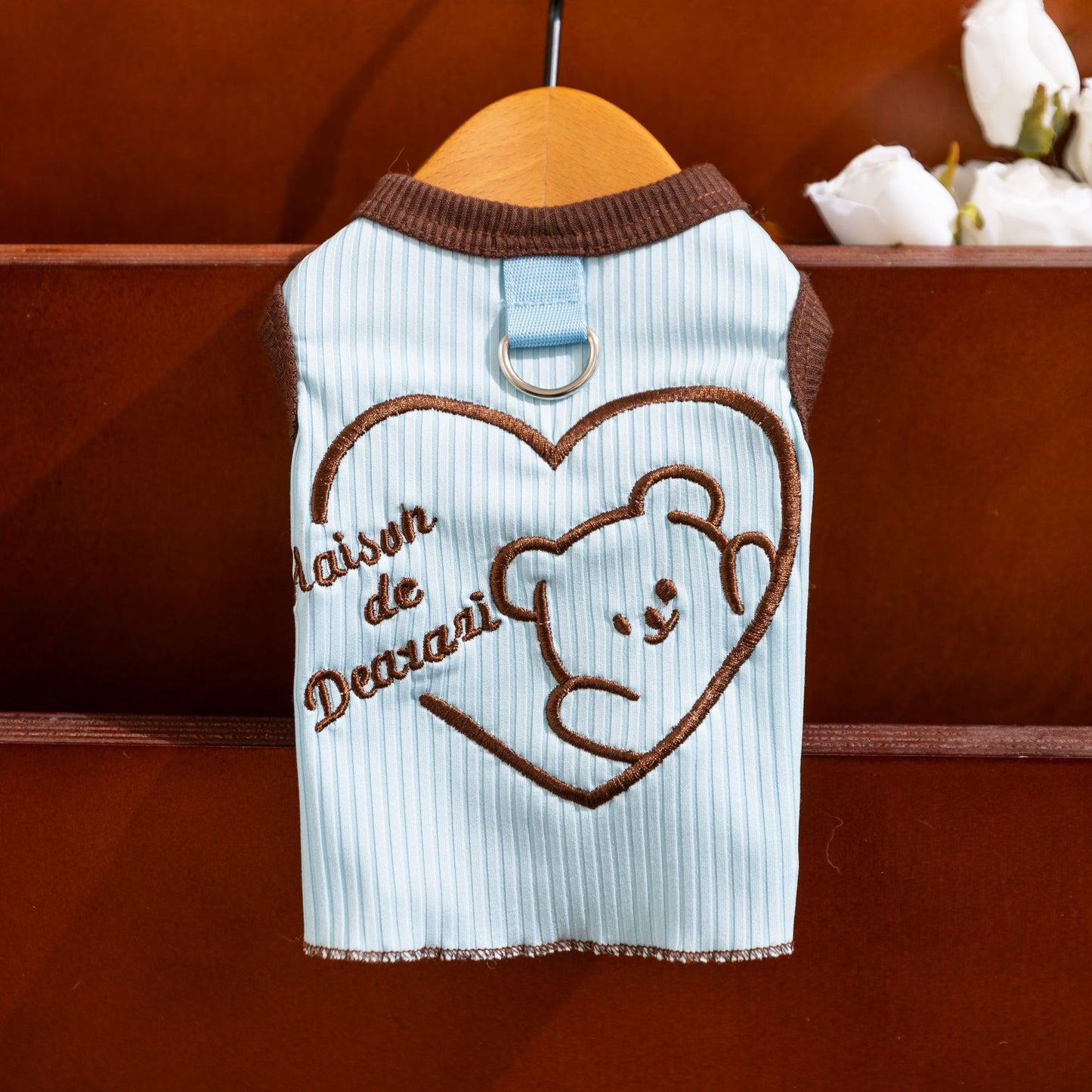 Cute Bear Cat Vest Shirt – Soft Breathable Cat Clothing for Indoor Cats, Lightweight Pet Tank Top